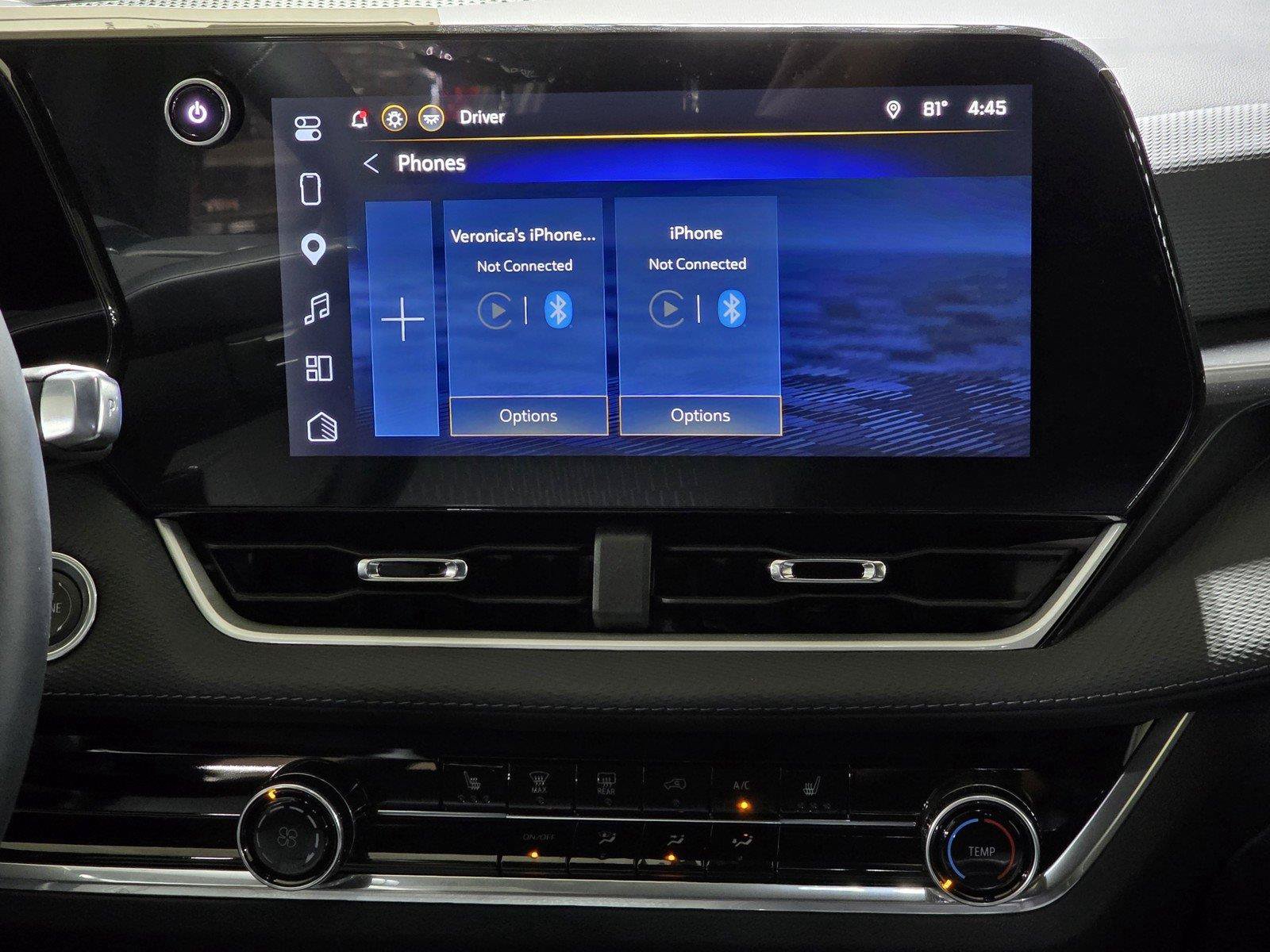 Used 2026 Chevrolet Equinox LT w/ Safety and Technology Package FWD image 25