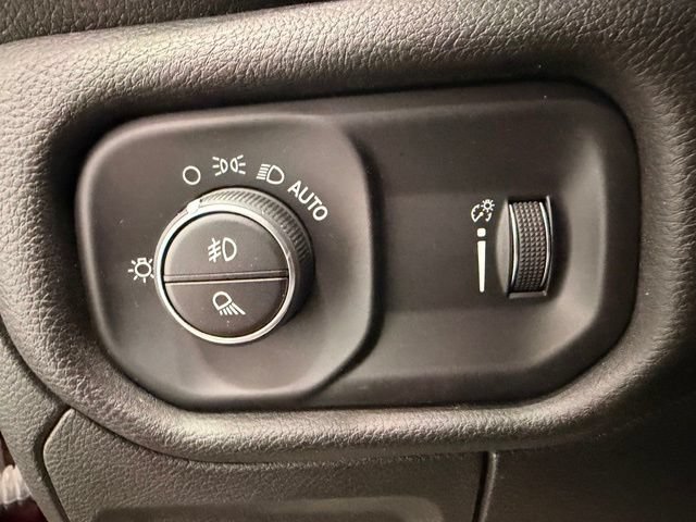 Used 2023 RAM 1500 Big Horn AWD/4WD image 24