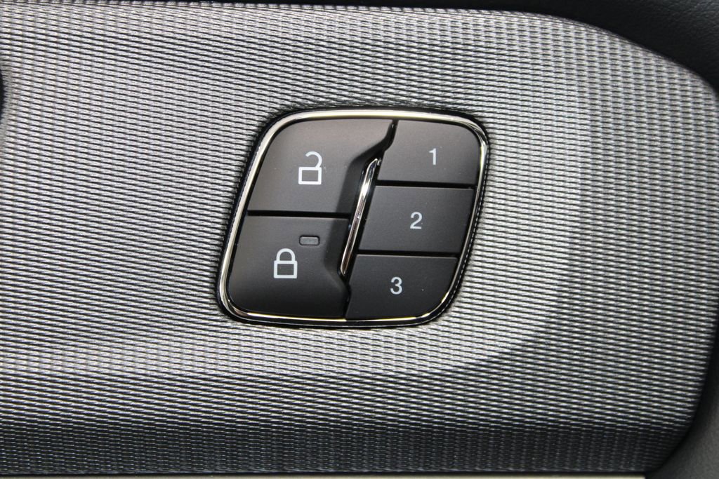 New 2026 Ford Explorer ST w/ Sun And Sound Package image 42