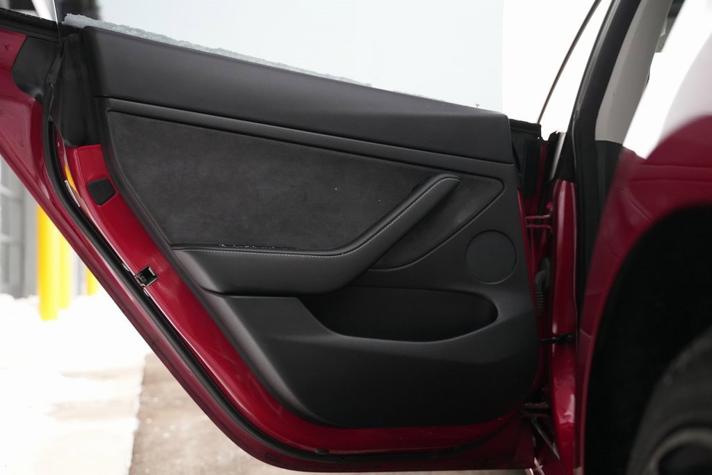 Used 2021 Tesla Model 3 Performance image 43