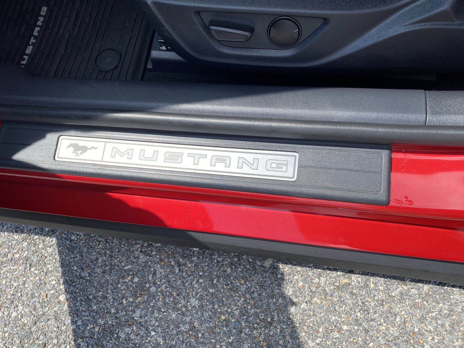 Used 2024 Ford Mustang Premium RWD image 14