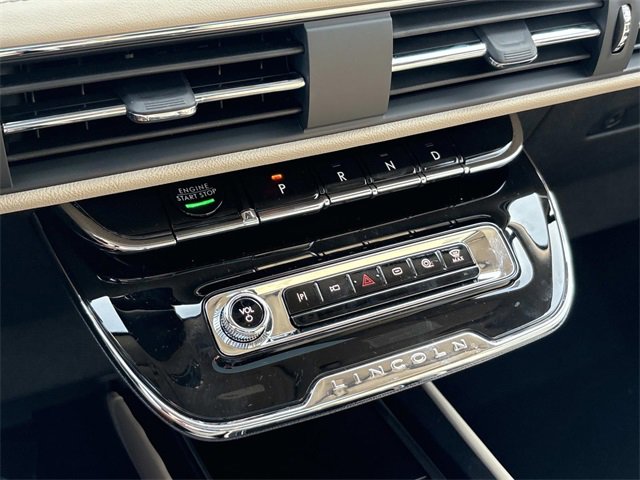 New 2025 Lincoln Corsair Grand Touring w/ Jet Appearance Package image 30