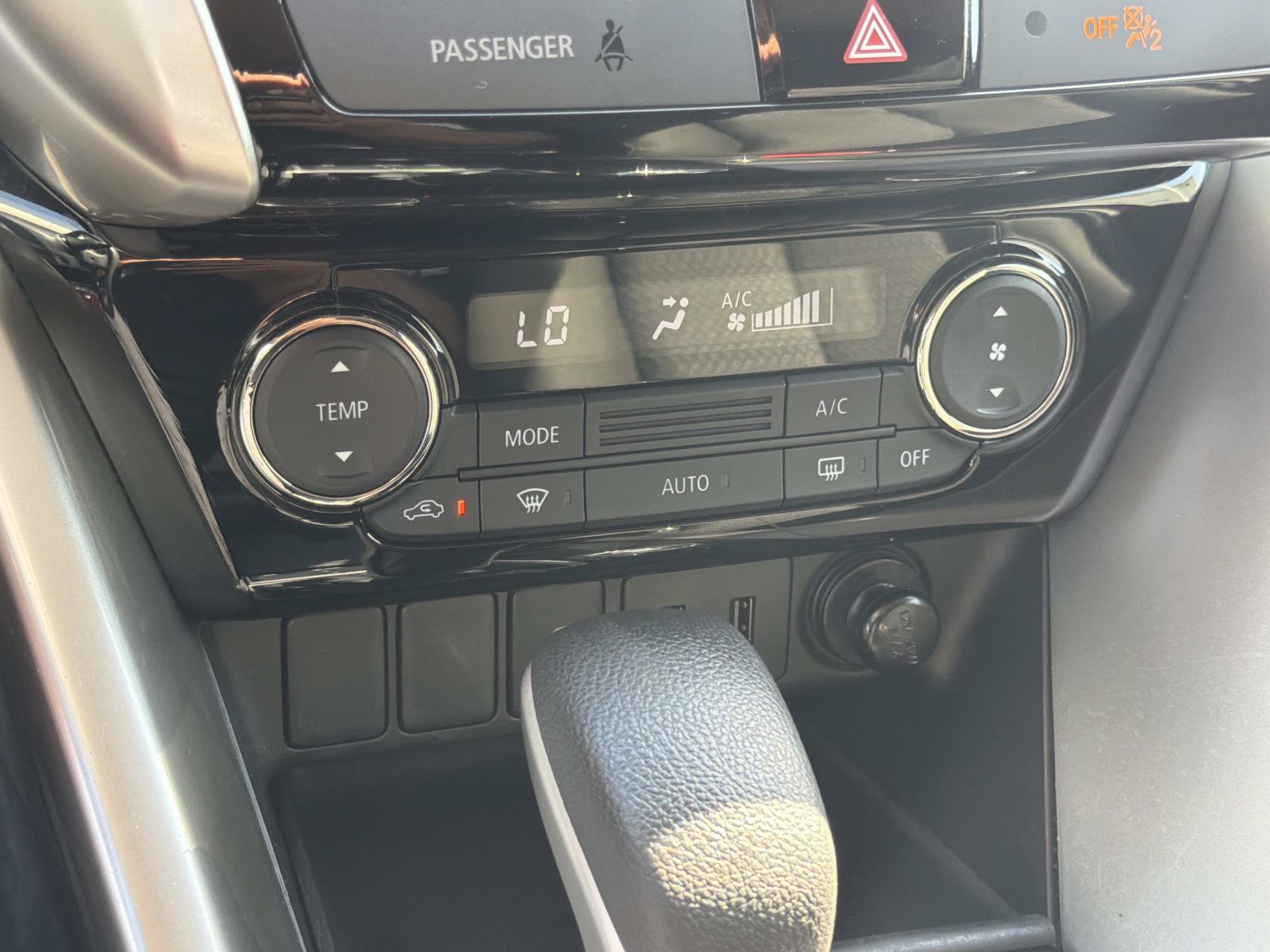 Used 2018 Mitsubishi Eclipse Cross LE AWD/4WD image 22