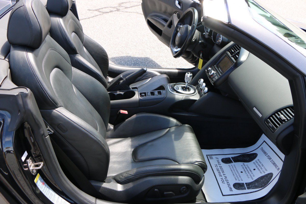 Used 2011 Audi R8 V8 AWD/4WD image 23
