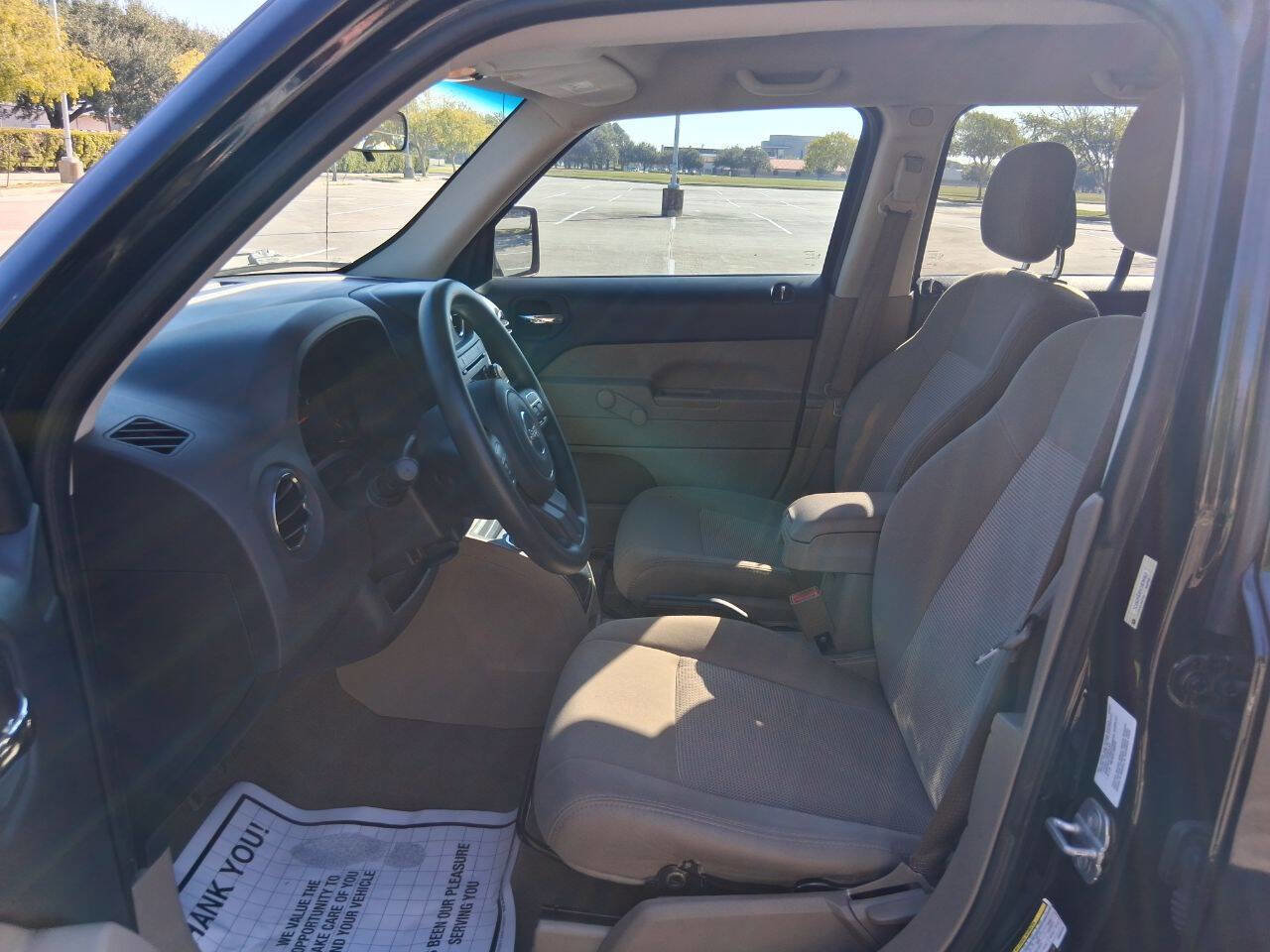 Used 2012 Jeep Patriot Sport image 10