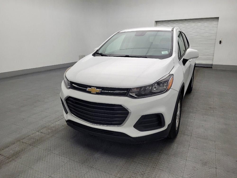 Used 2022 Chevrolet Trax LS w/ Tint and Cruise Package FWD image 15