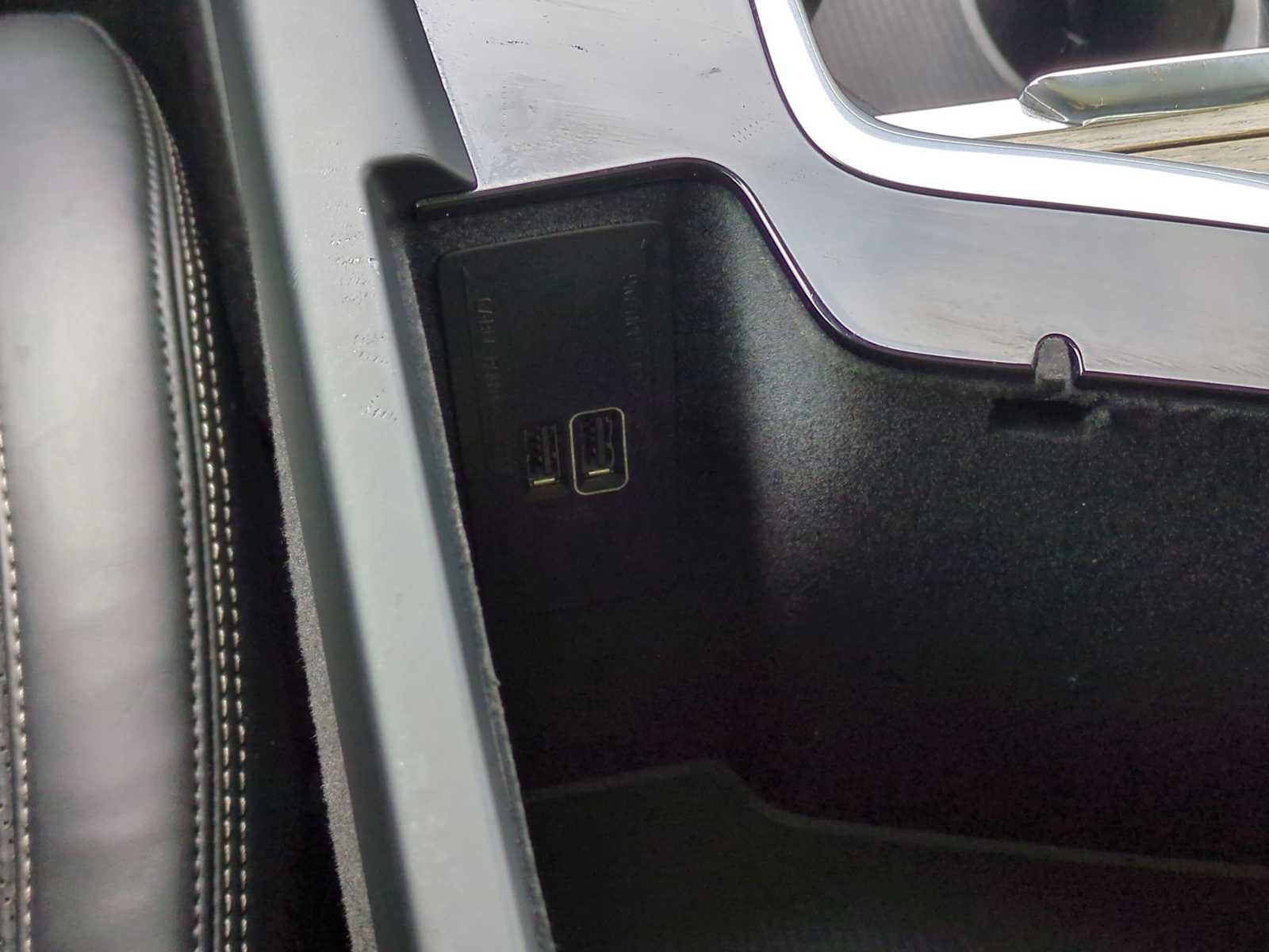 Used 2021 Volvo XC60 T5 Inscription image 33