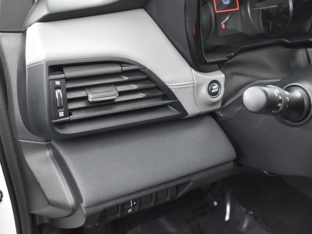 Used 2022 Subaru Outback Premium image 11