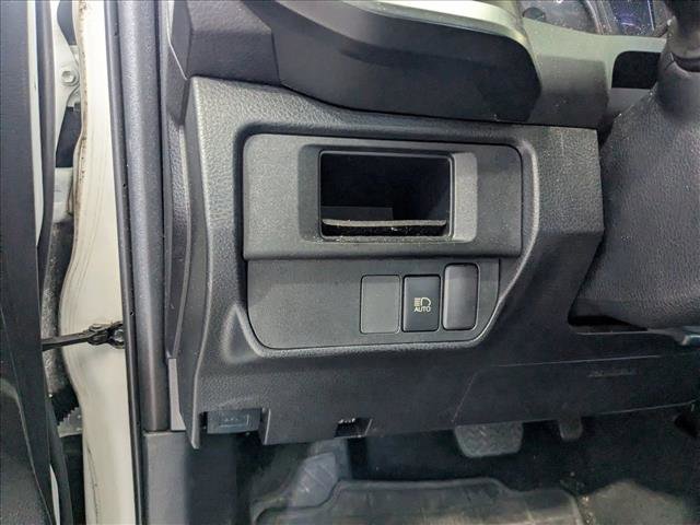 Used 2018 Toyota Tacoma SR w/ SR Convenience Package image 11