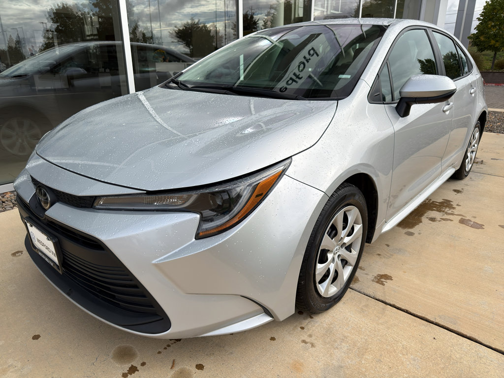 Used 2023 Toyota Corolla LE