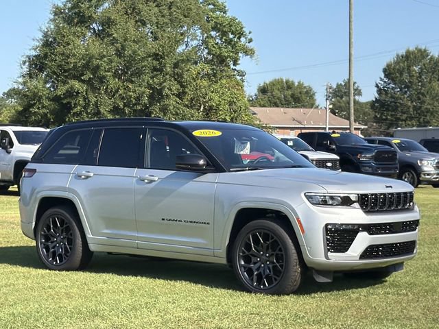 New 2026 Jeep Grand Cherokee Summit w/ Obsidian Package AWD/4WD image 4