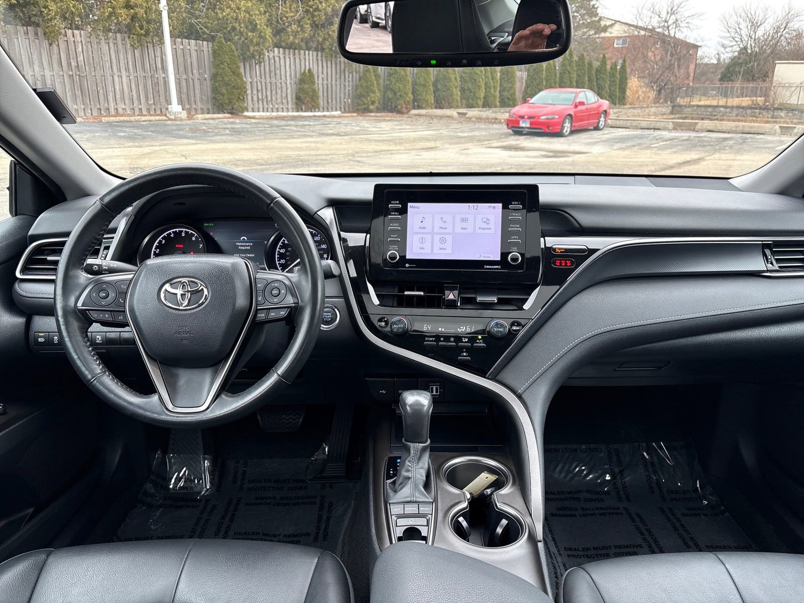 Used 2023 Toyota Camry SE w/ Convenience Package image 12