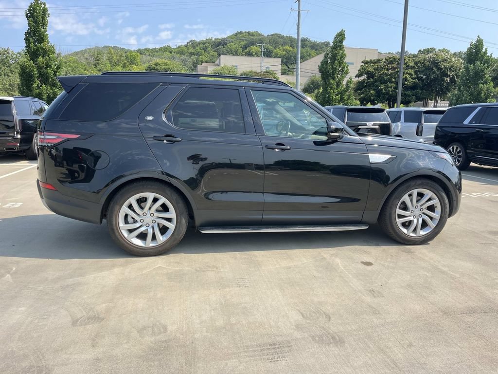 Used 2020 Land Rover Discovery HSE AWD/4WD image 6