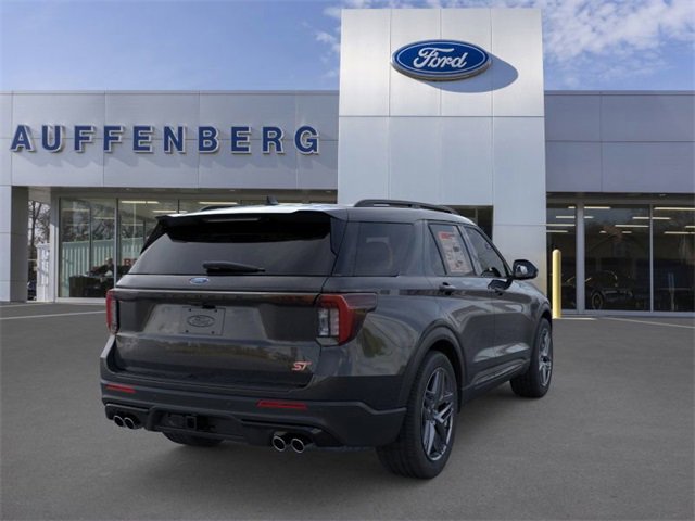 New 2025 Ford Explorer ST image 8