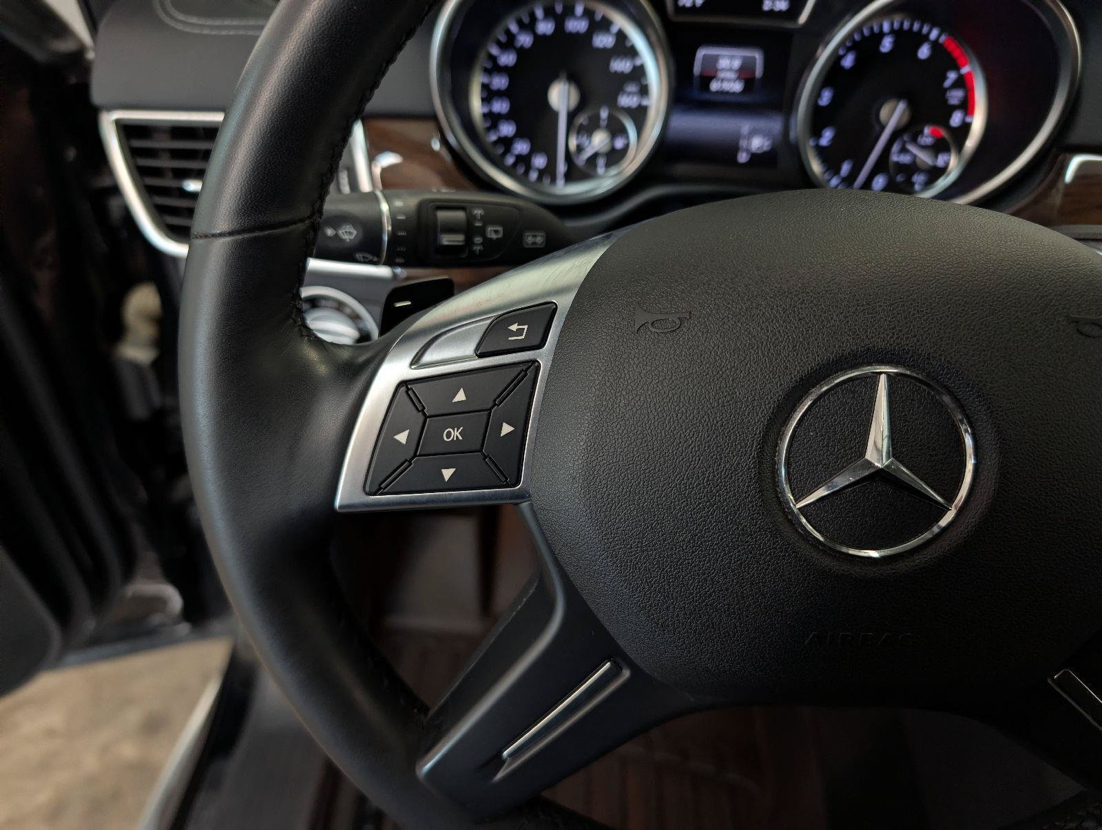 Used 2014 Mercedes-Benz GL 450 4MATIC image 21