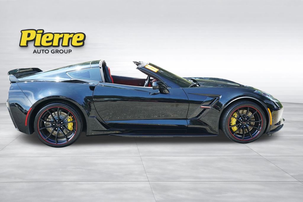 Used 2017 Chevrolet Corvette Grand Sport RWD image 9