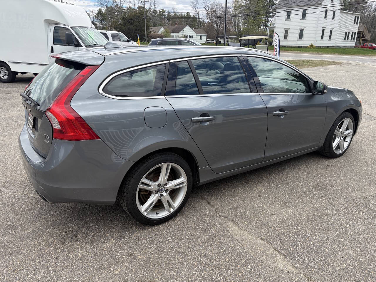 Used 2016 Volvo V60 T5 Premier w/ Technology Package AWD/4WD image 9