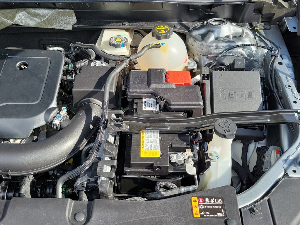 Used 2025 Chevrolet Blazer LT FWD image 41