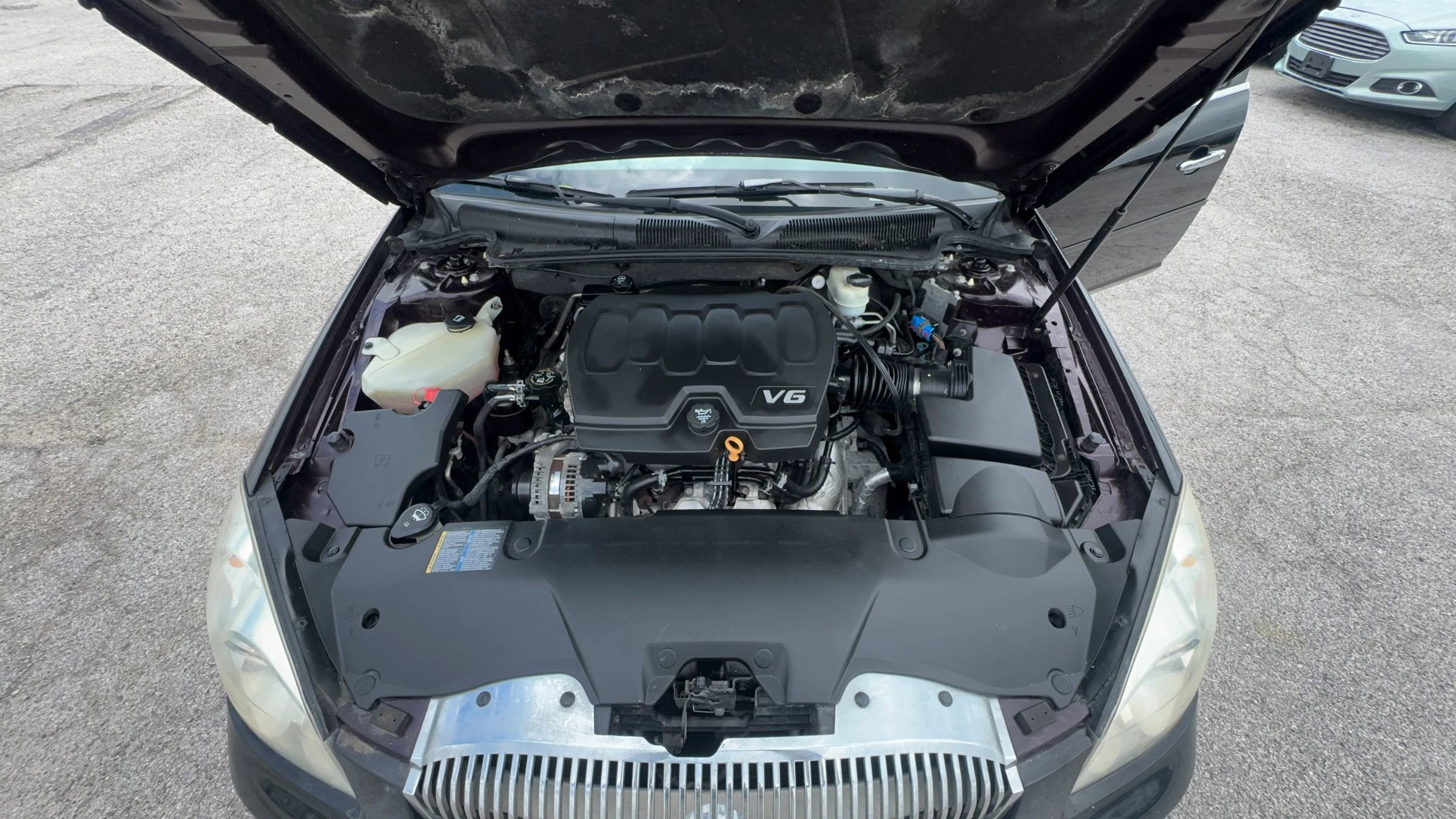 Used 2009 Buick Lucerne CXL FWD image 23