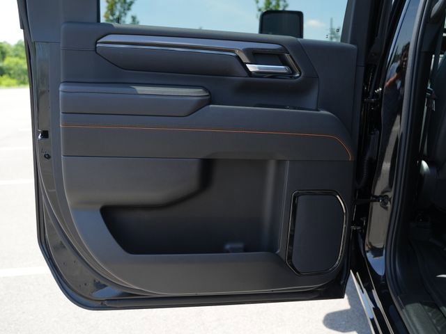 Used 2026 GMC Sierra 2500 AT4 w/ AT4 Preferred Package AWD/4WD image 16