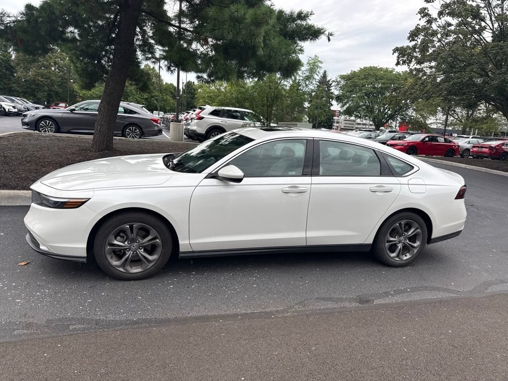 Used 2024 Honda Accord EX image 8