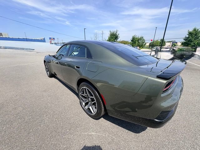 New 2026 Dodge Charger R/T AWD/4WD image 4