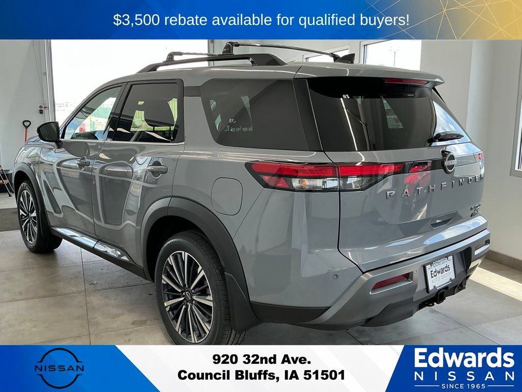 New 2026 Nissan Pathfinder Platinum AWD/4WD image 4