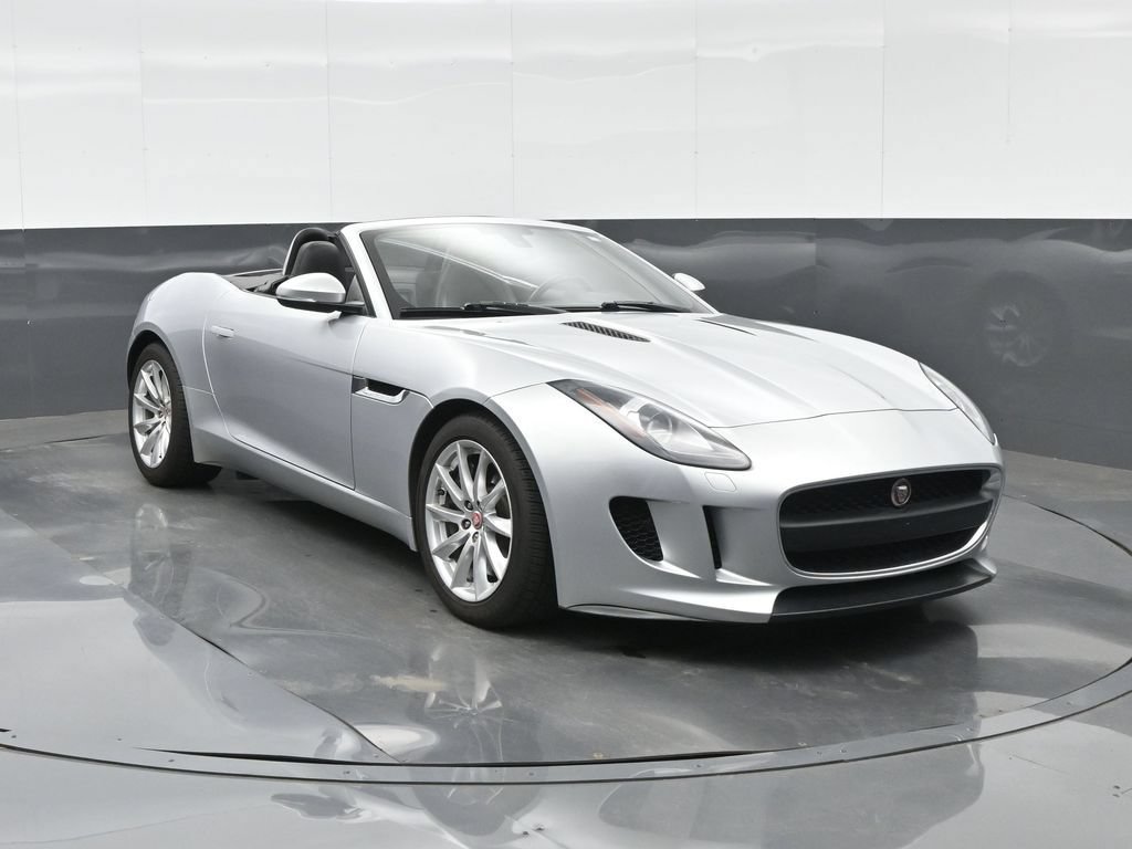 Used 2016 Jaguar F-TYPE Convertible RWD image 11