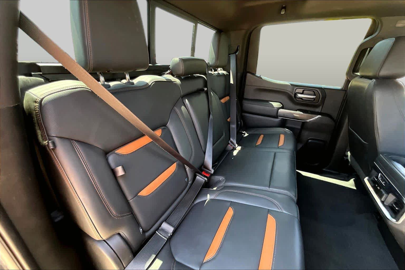 Used 2020 GMC Sierra 1500 AT4 w/ AT4 Premium Package AWD/4WD image 15