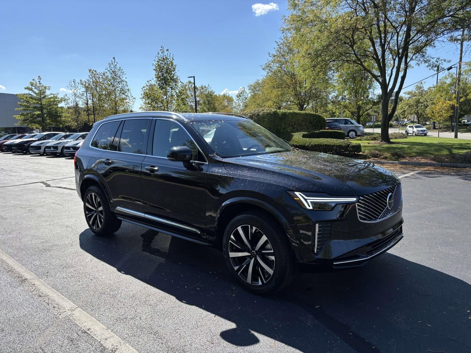 Used 2026 Volvo XC90 B5 Core w/ Protection Package Premier AWD/4WD image 1