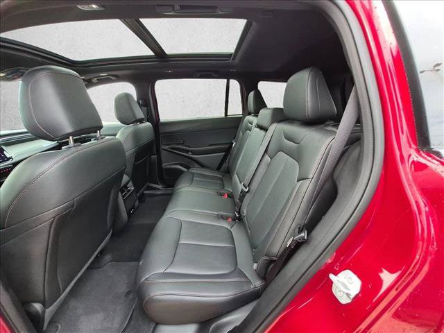 Used 2026 Jeep Cherokee Limited AWD/4WD image 16