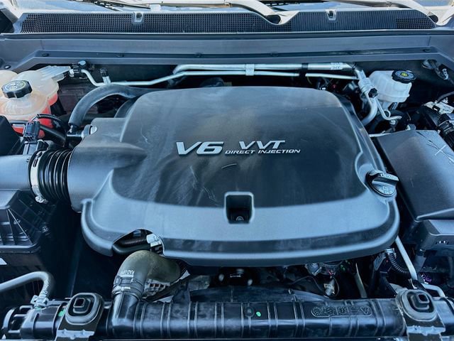 Used 2021 Chevrolet Colorado LT w/ LT Convenience Package image 27