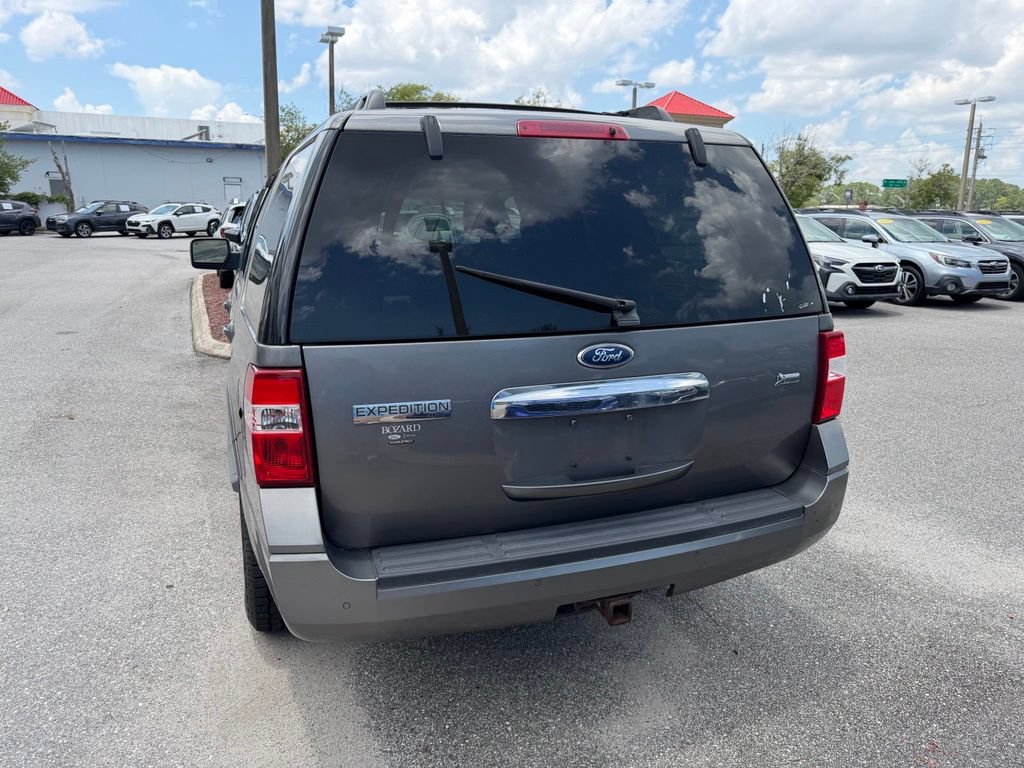 Used 2011 Ford Expedition XLT RWD image 6