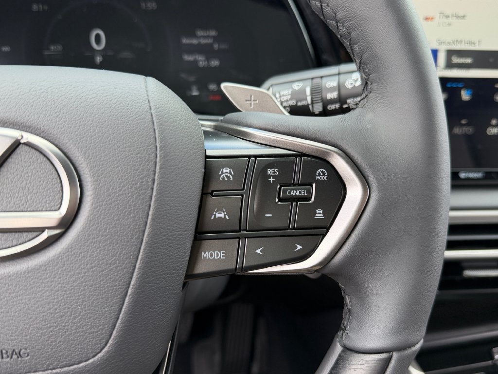 New 2026 Lexus RX 350h AWD/4WD image 15