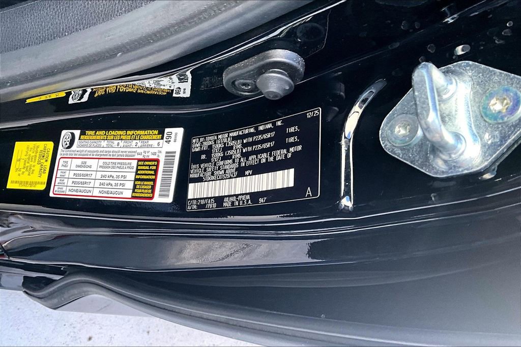 Certified 2026 Toyota Sienna LE image 18