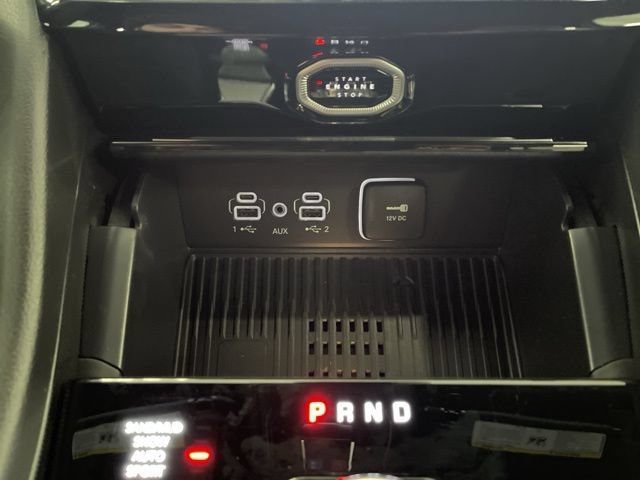 New 2026 Jeep Grand Cherokee Altitude AWD/4WD image 44
