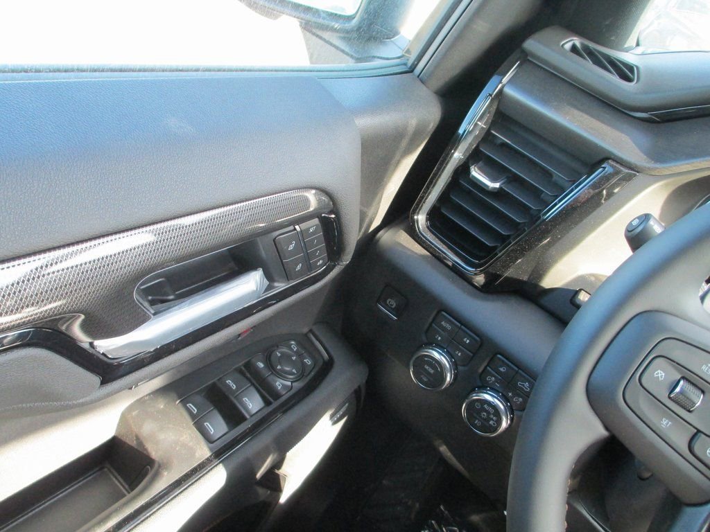 New 2026 GMC Sierra 1500 AT4 w/ AT4 Premium Package image 17