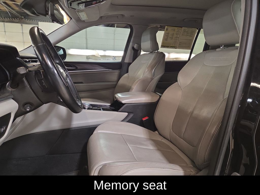 Used 2022 Jeep Grand Cherokee L Overland w/ Luxury Tech Group IV image 10