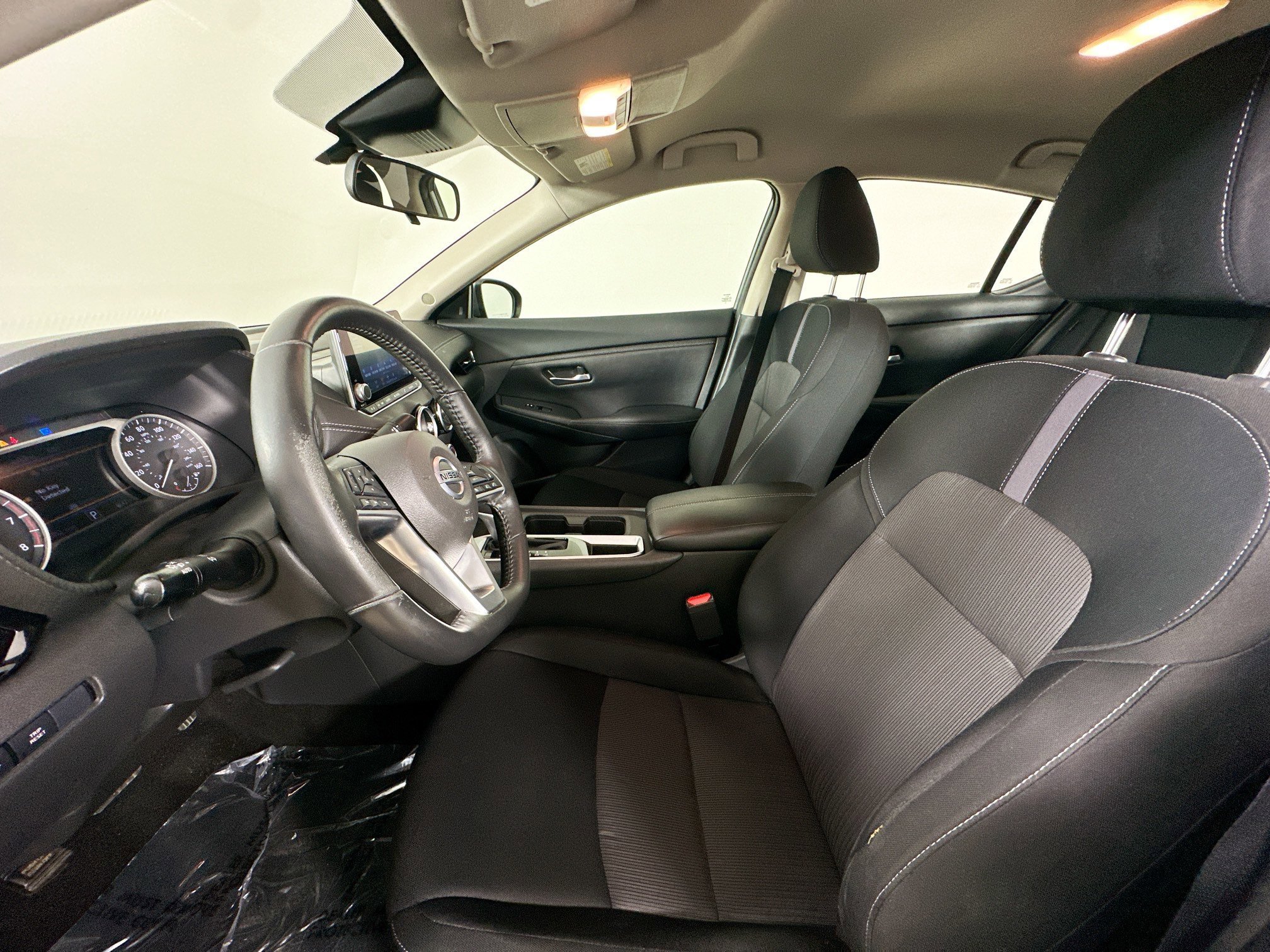 Used 2022 Nissan Sentra SV FWD image 29