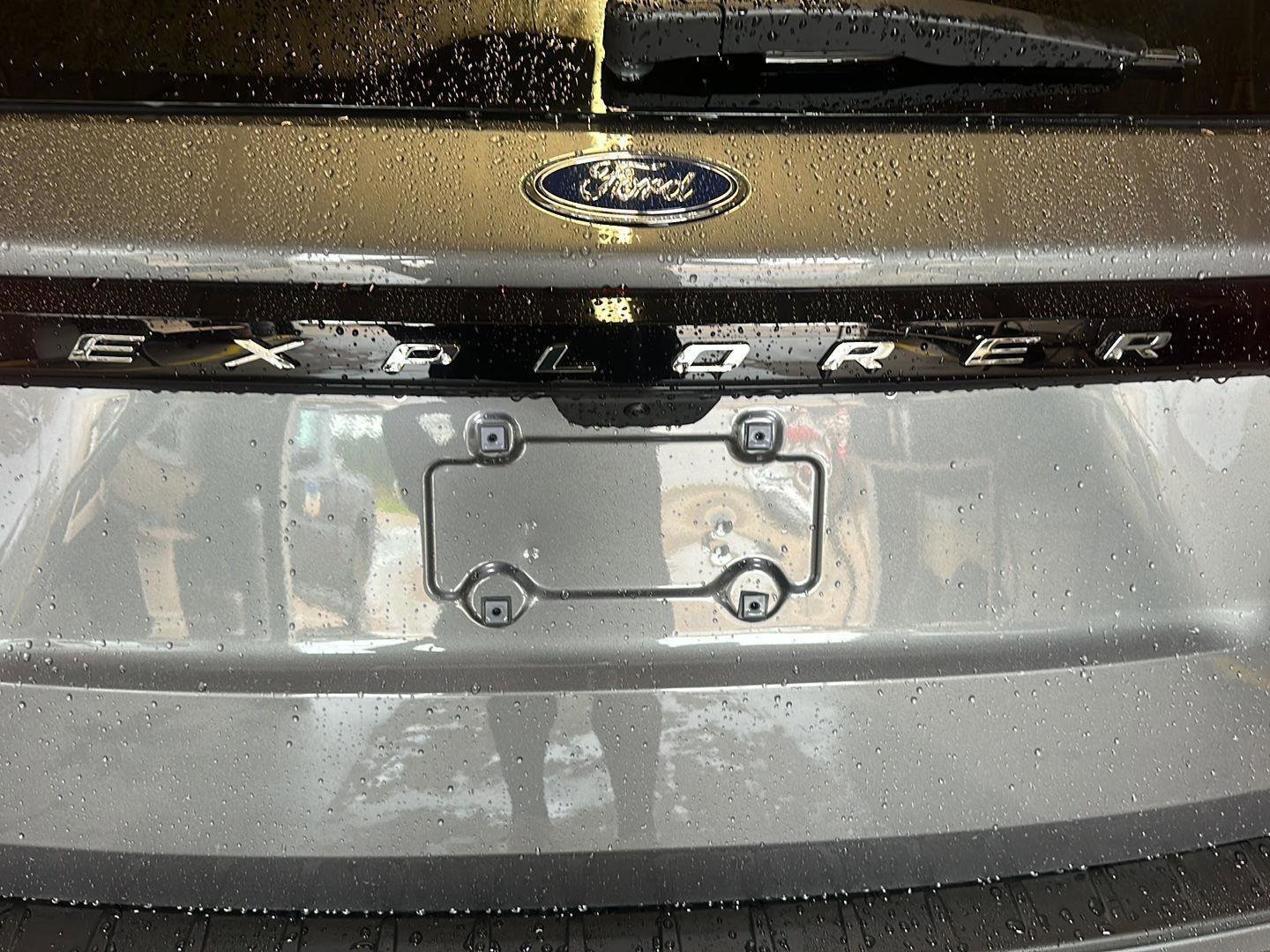 New 2025 Ford Explorer Active w/ Active Comfort Package image 19