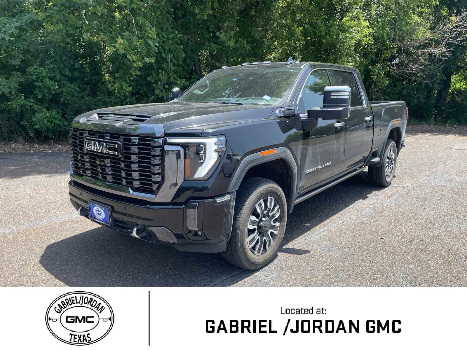 Used 2024 GMC Sierra 2500 Denali Ultimate w/ Max Trailering Package AWD/4WD image 1