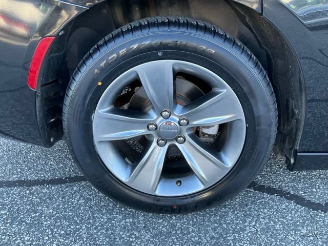 Used 2016 Dodge Charger SXT RWD image 23