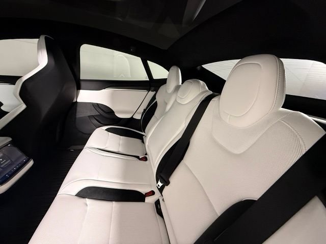 Used 2026 Tesla Model S Plaid AWD/4WD image 26