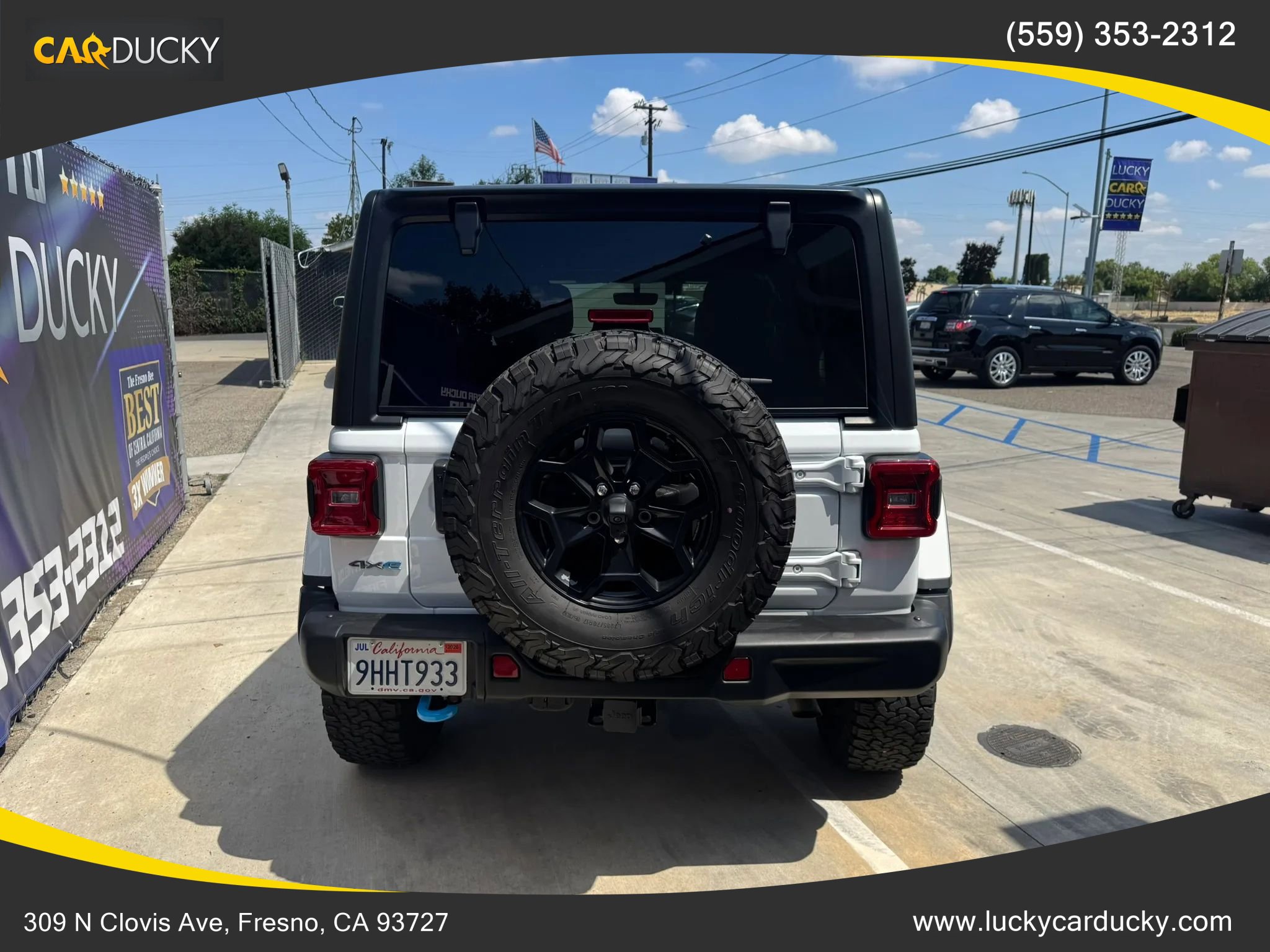 Used 2023 Jeep Wrangler Unlimited Rubicon 4xe AWD/4WD image 4