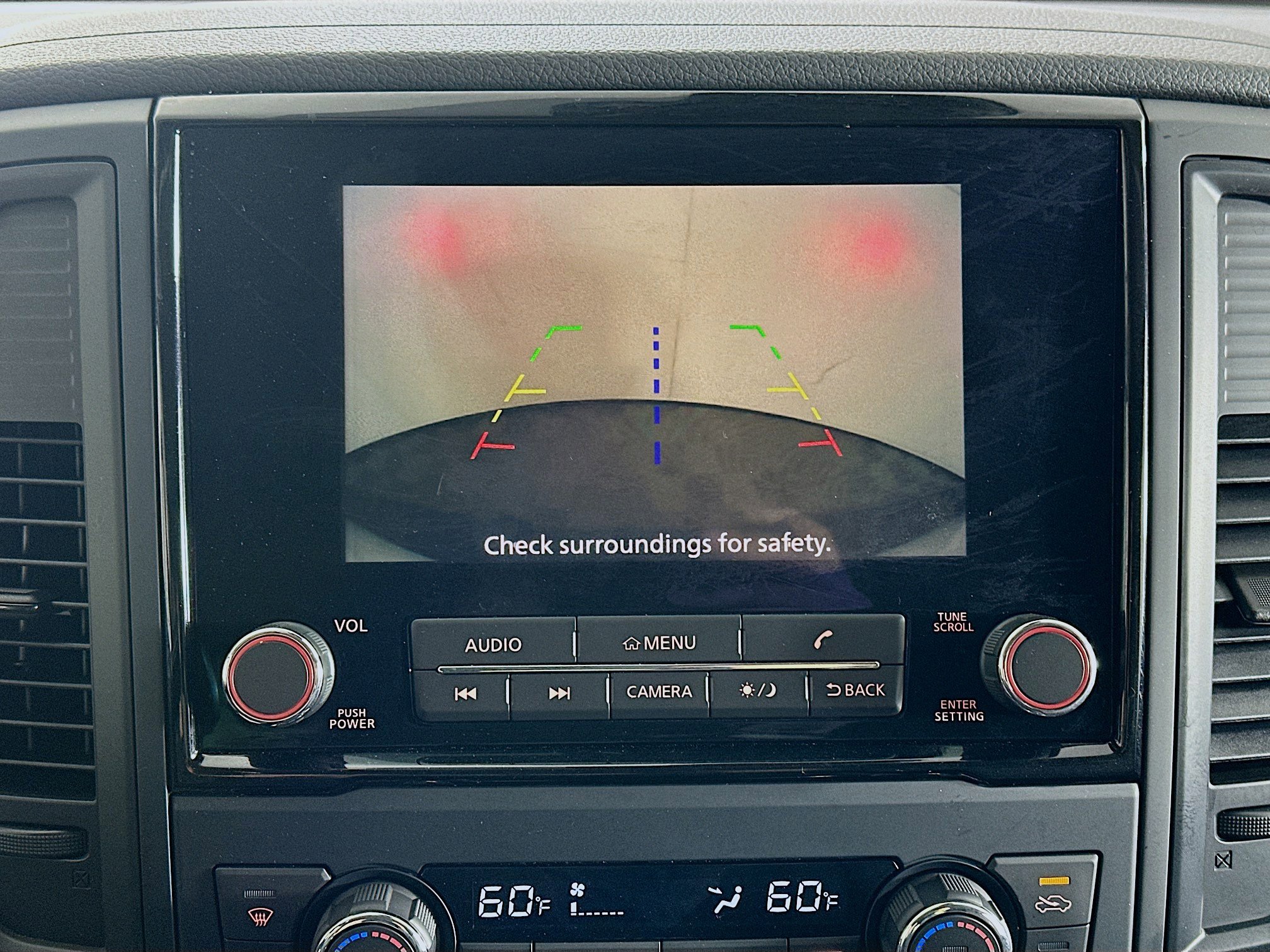 Used 2024 Nissan Titan SV w/ SV Convenience Package image 22