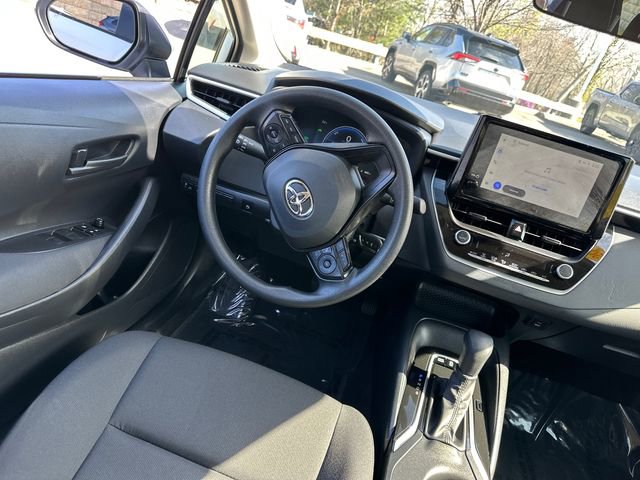 Used 2026 Toyota Corolla LE image 20