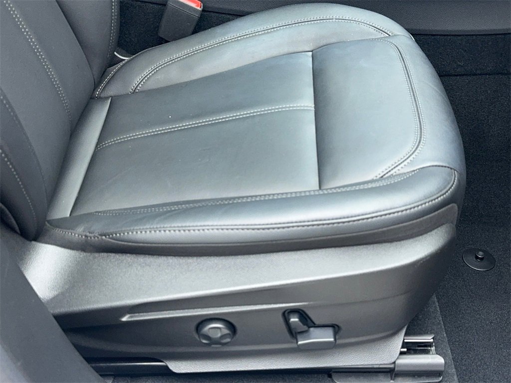 Used 2023 Alfa Romeo Stelvio Ti image 46