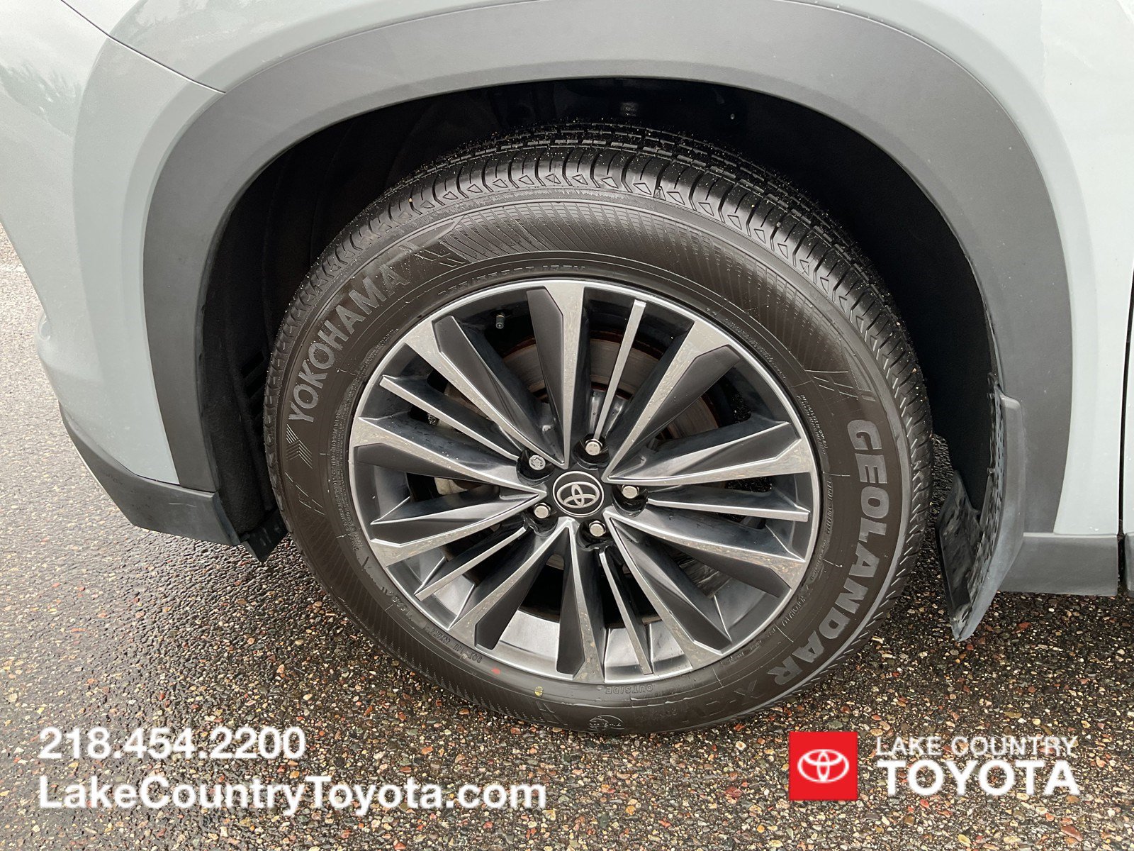 Used 2025 Toyota Grand Highlander AWD Hybrid image 9