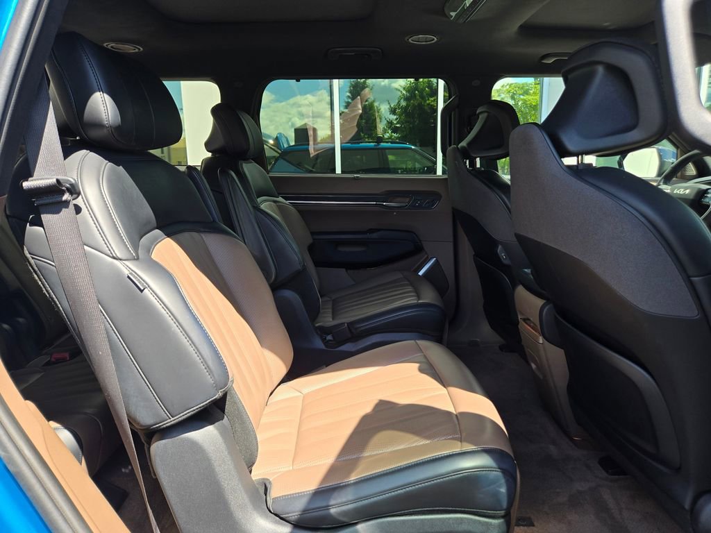 Certified 2024 Kia EV9 GT-Line AWD/4WD image 14