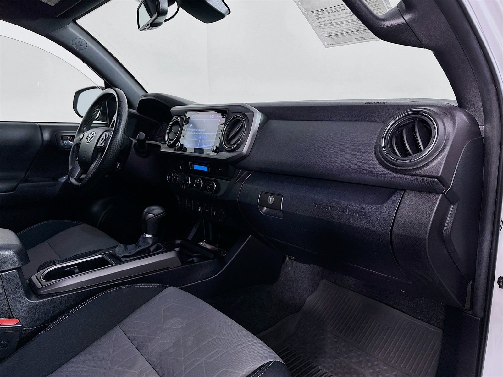 Certified 2022 Toyota Tacoma TRD Sport image 27